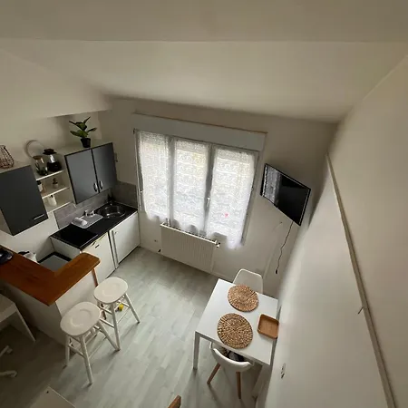 Meuble Proche Centre Et Gare Апартаменты *