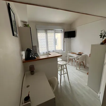 Meuble Proche Centre Et Gare Апартаменты *